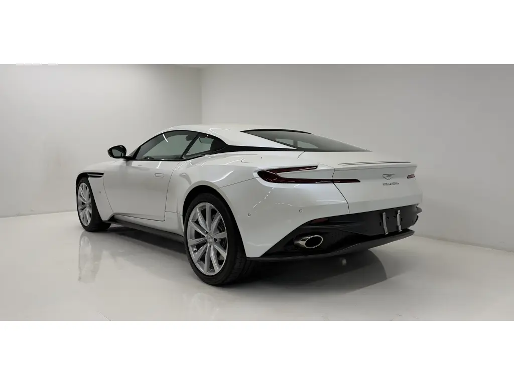 2018 DB11 V12 Coupe thumbnail vehicle image 1