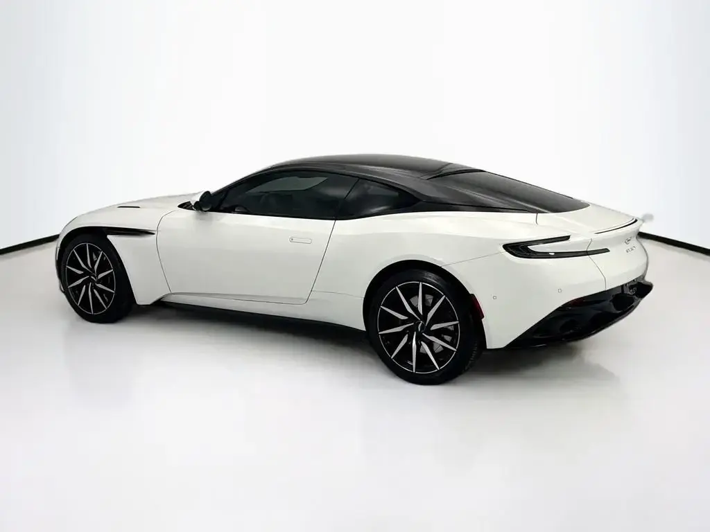 2018 DB11 V12 Coupe thumbnail vehicle image 1