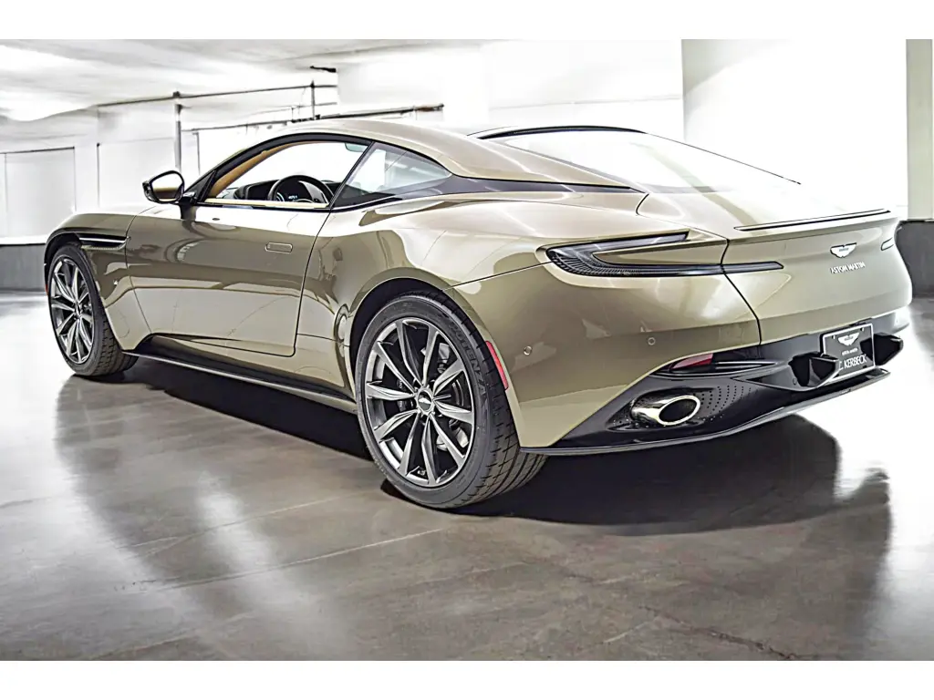 2018 DB11 V12 Coupe thumbnail vehicle image 1