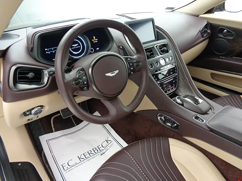 2018 DB11 V12 Coupe thumbnail vehicle image 2