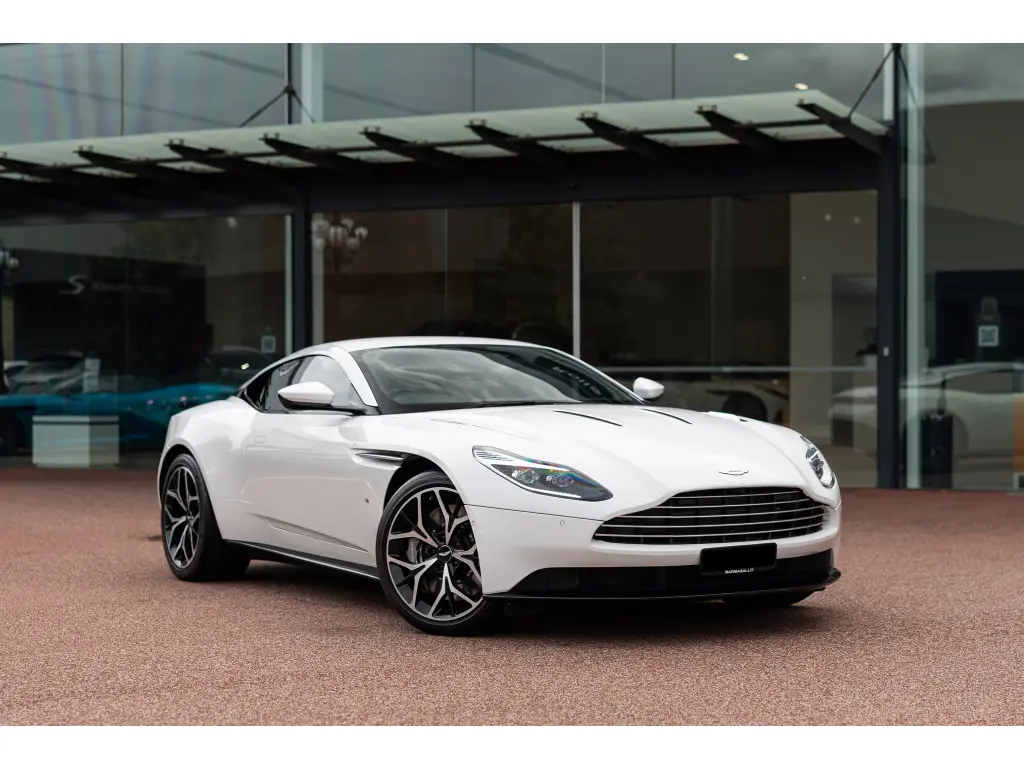 2019 DB11 V12 Coupe main vehicle image