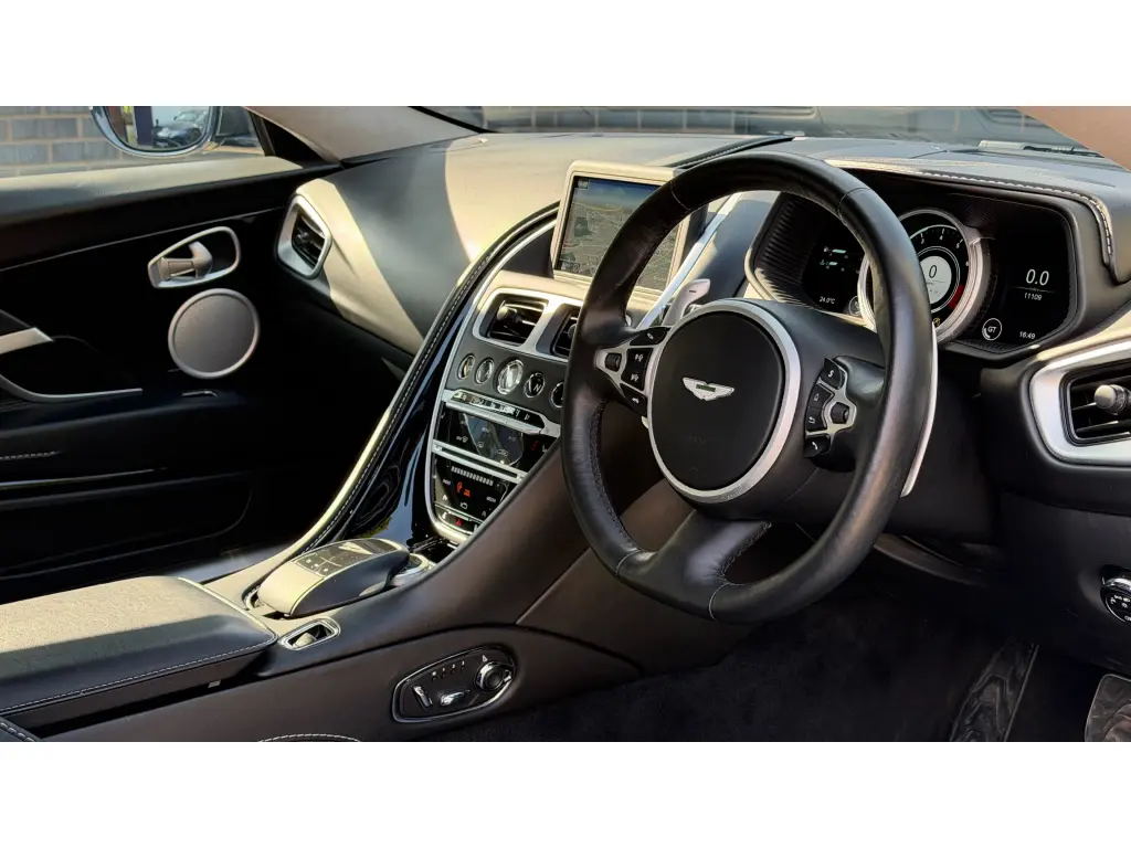 2019 DB11 V12 Coupe thumbnail vehicle image 2