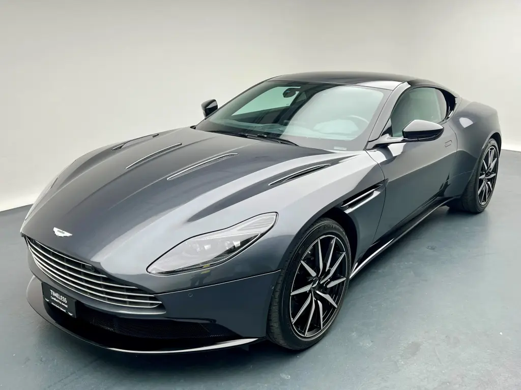 2022 DB11 V12 Coupe main vehicle image