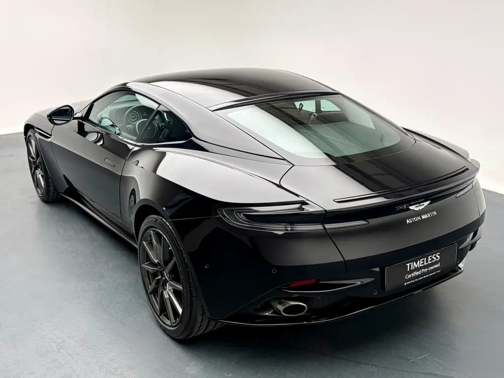 2018 DB11 V8 Coupe thumbnail vehicle image 1