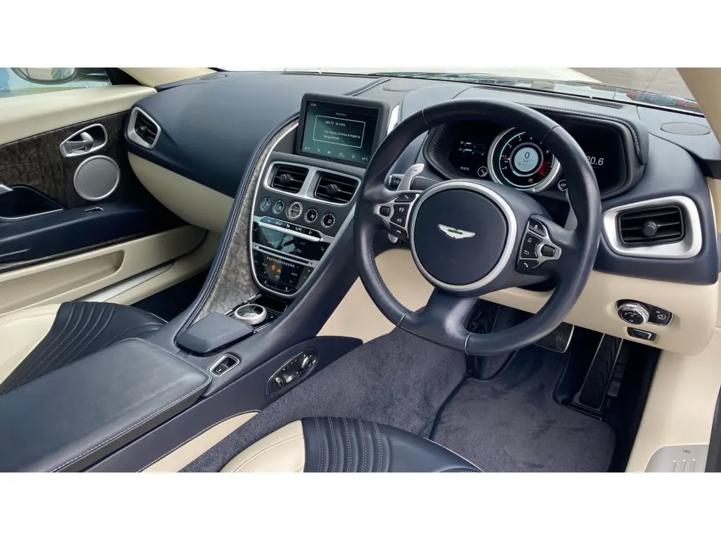 2019 DB11 V8 Coupe thumbnail vehicle image 2