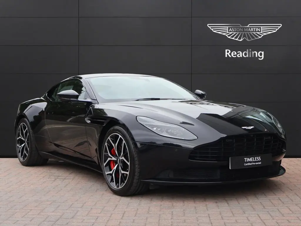 アストンマーティン DB11