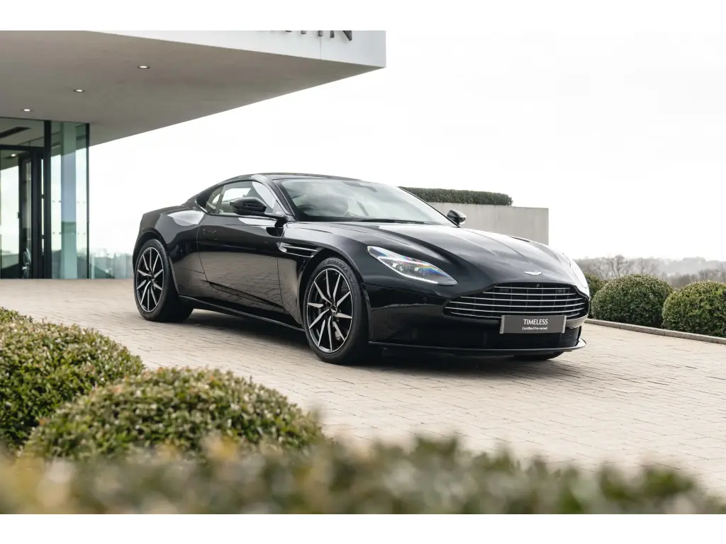 2019 DB11 V8 Coupe main vehicle image