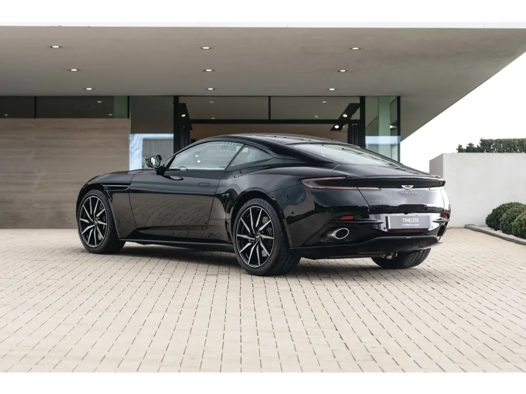 2019 DB11 V8 Coupe thumbnail vehicle image 1
