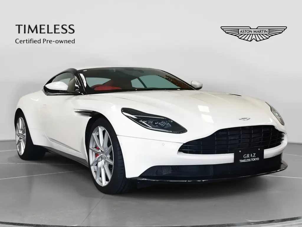 2019 DB11 V8 Coupe main vehicle image