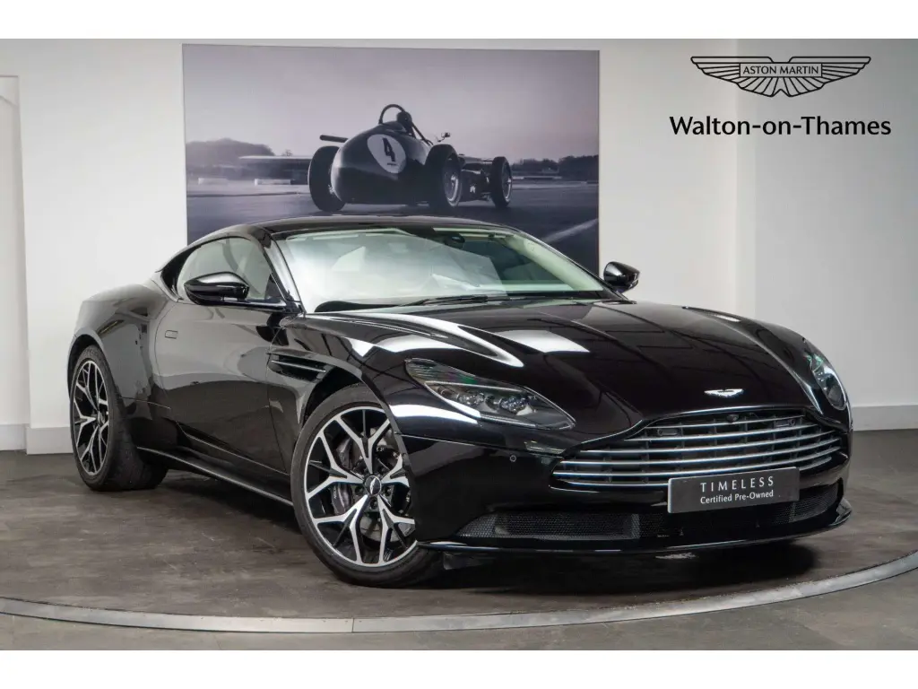2019 DB11 V8 Coupe vehicle image
