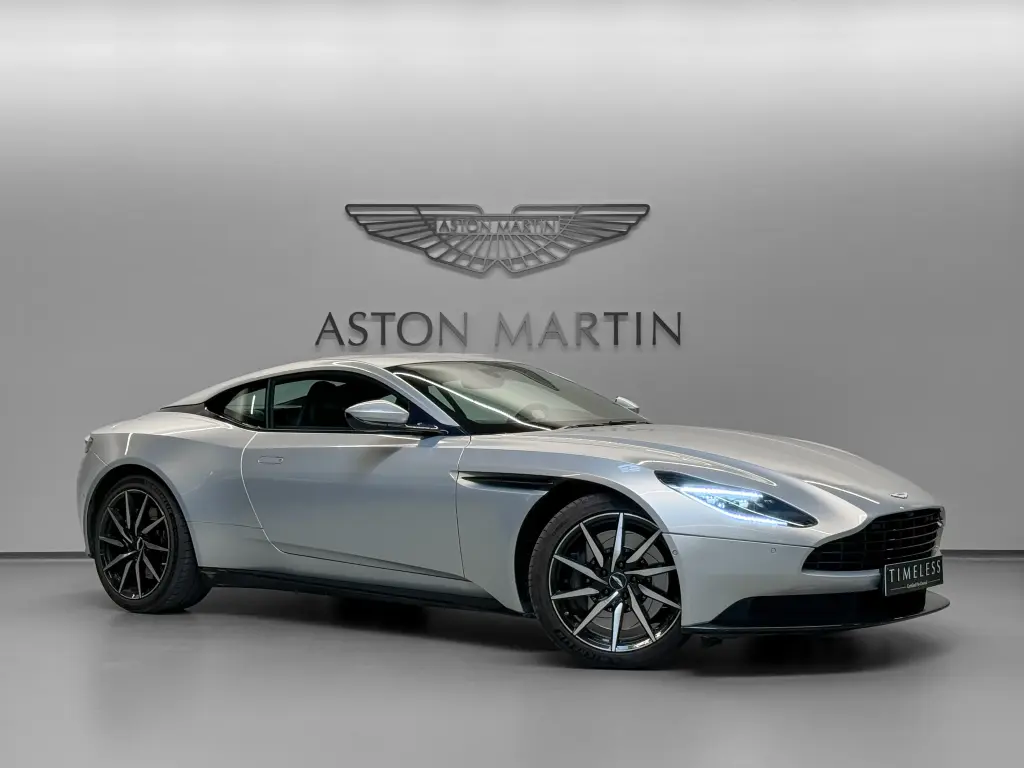 2019 DB11 V8 Coupe vehicle image