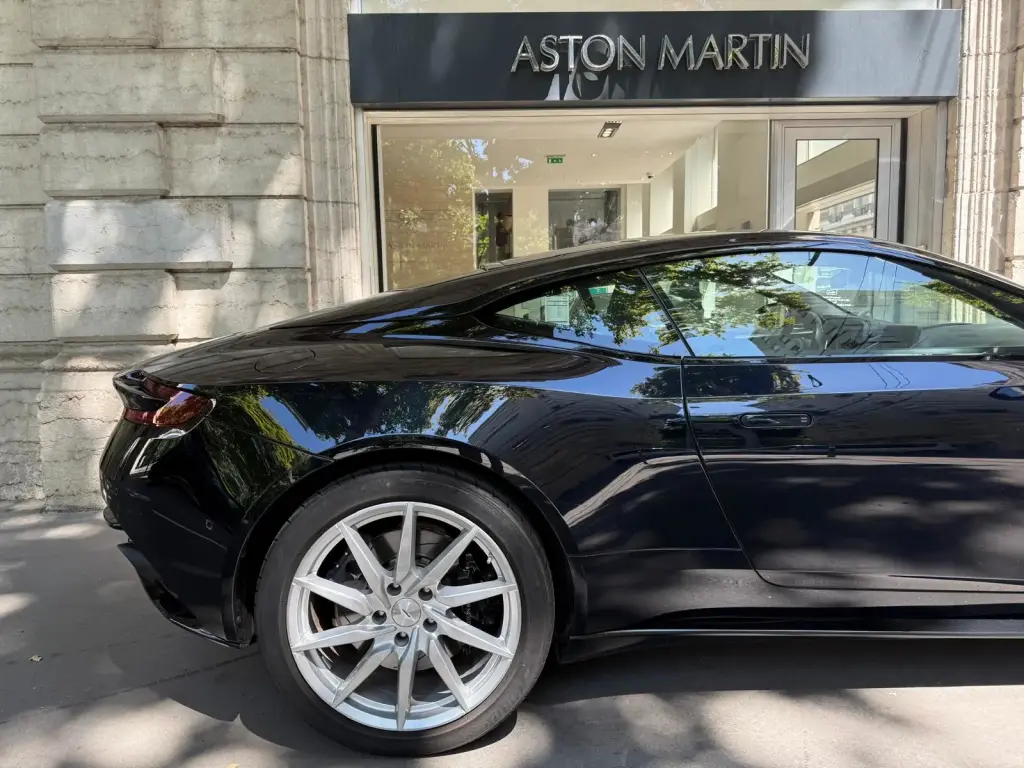 Aston Martin DB11 V8 Coupe 4.0 - 2019 - Joinsteer - #34
