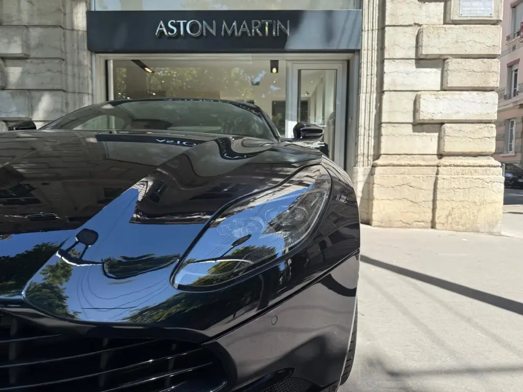 Aston Martin DB11 V8 Coupe 4.0 - 2019 - Joinsteer - #7