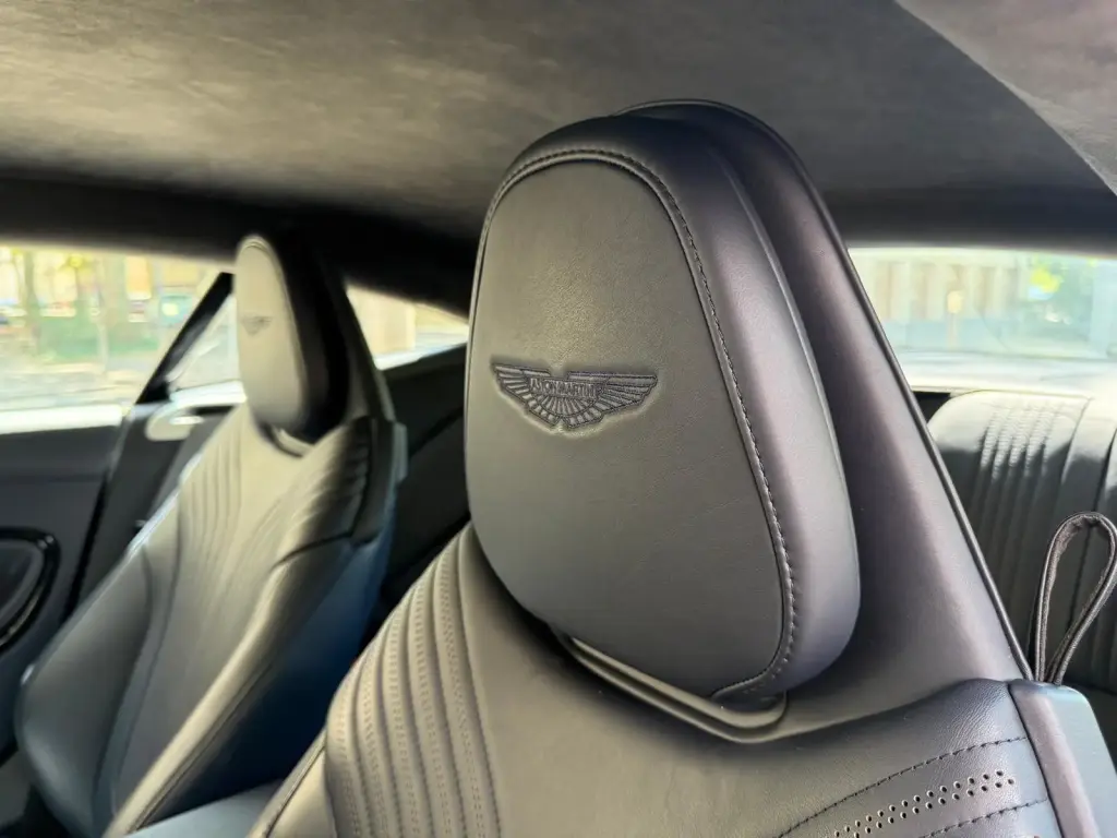 Aston Martin DB11 V8 Coupe 4.0 -  - Joinsteer - #4