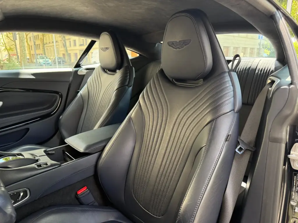 Aston Martin DB11 V8 Coupe 4.0 - 2019 - Joinsteer - #19