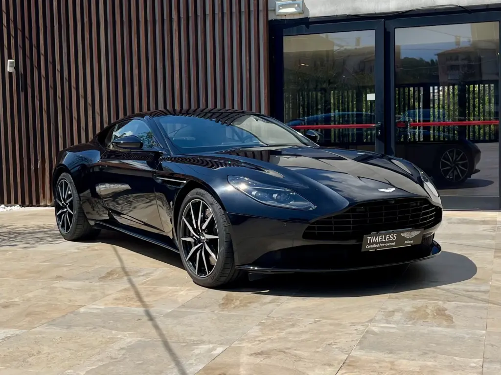 2019 DB11 V8 Coupe main vehicle image