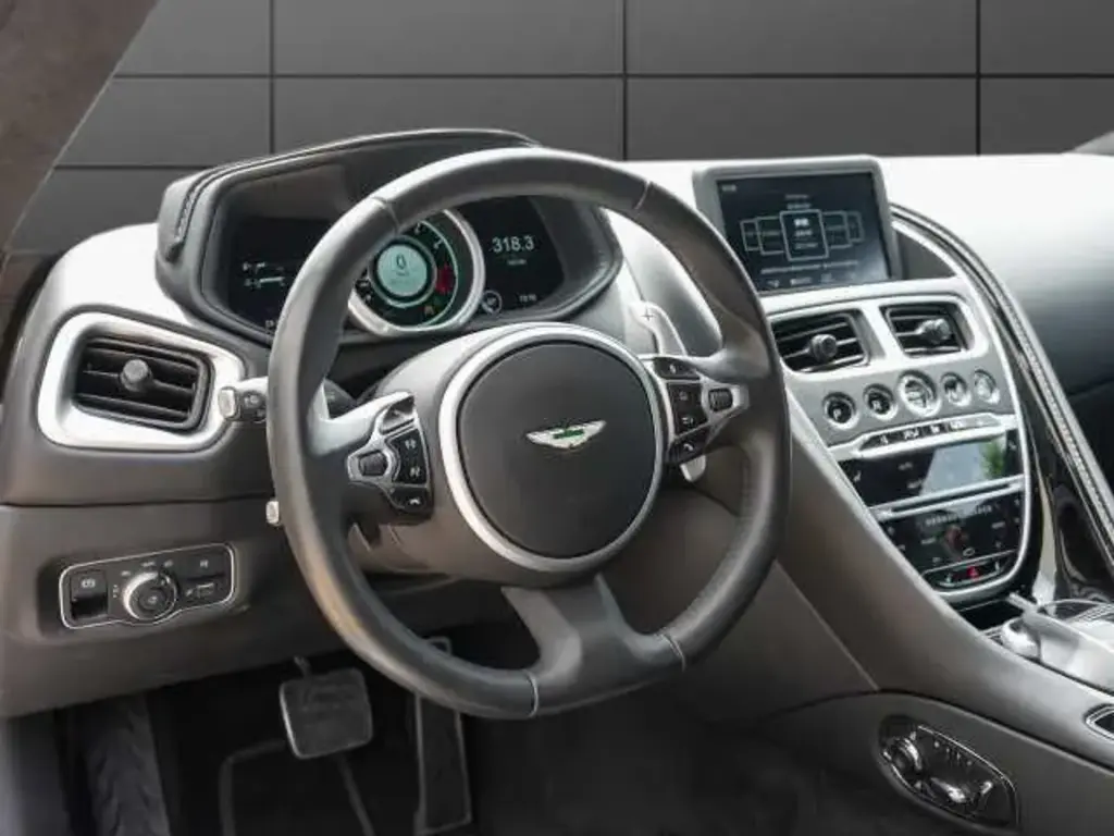Aston Martin DB11 V8 Coupe 4.0 -  - Joinsteer - #2