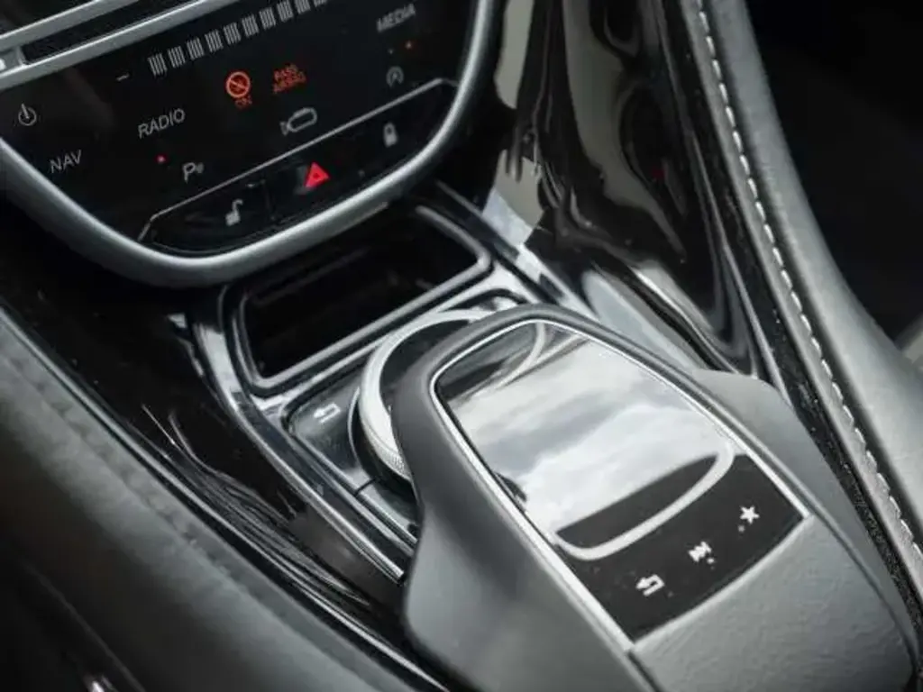 Aston Martin DB11 V8 Coupe 4.0 - 2020 - Joinsteer - #16
