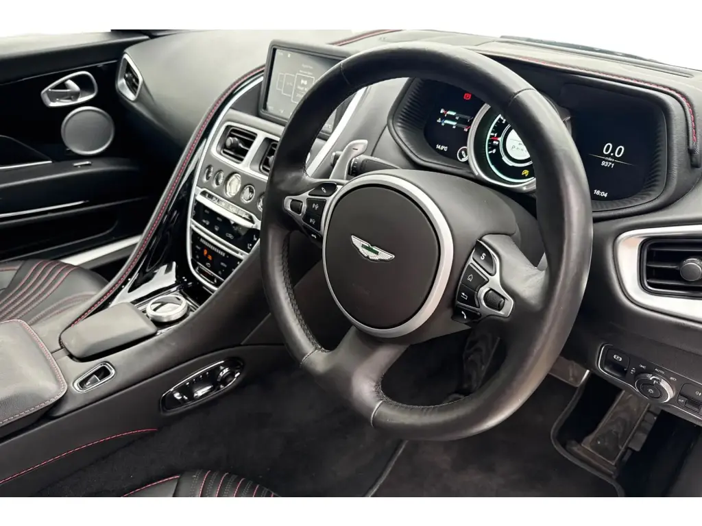 2021 DB11 V8 Coupe thumbnail vehicle image 2