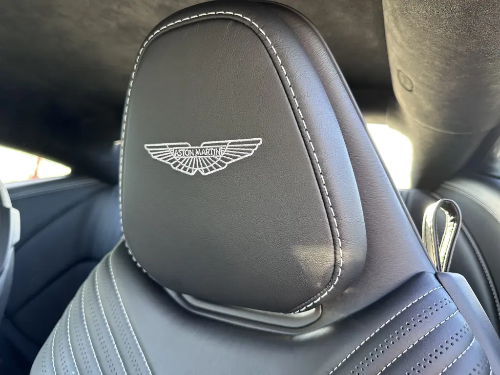 Aston Martin DB11 V8 Coupe 4.0 -  - Joinsteer - #4