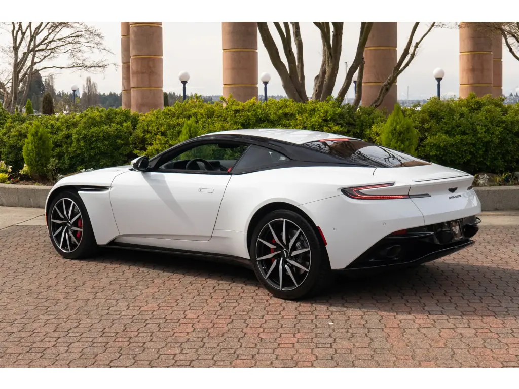 2021 DB11 V8 Coupe thumbnail vehicle image 1