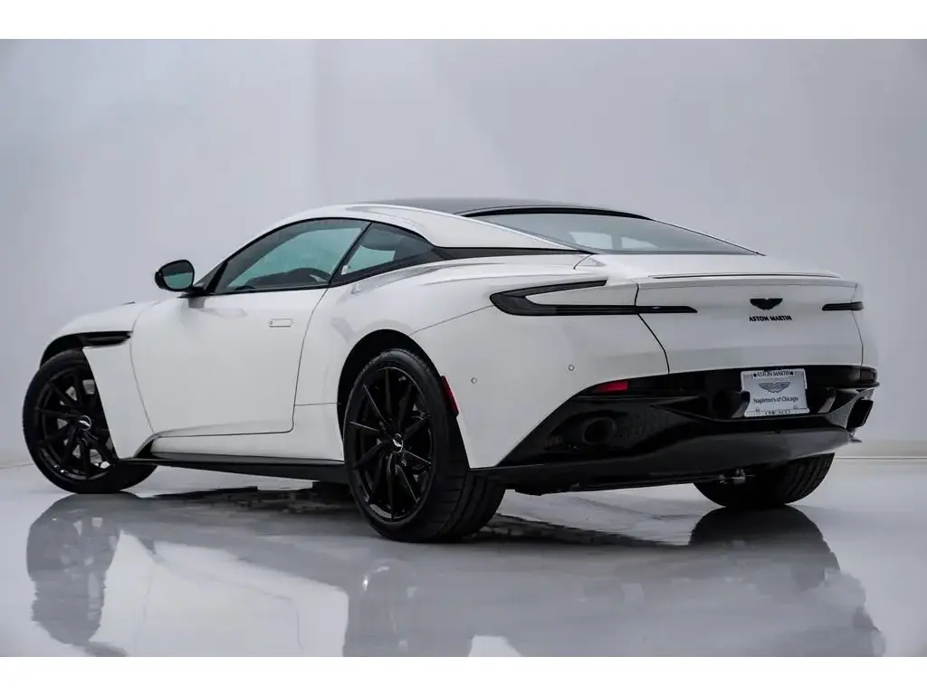 2021 DB11 V8 Coupe thumbnail vehicle image 1