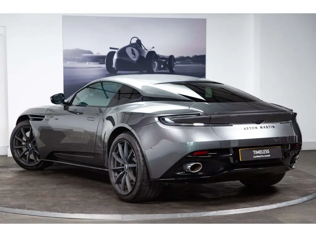2022 DB11 V8 Coupe thumbnail vehicle image 1