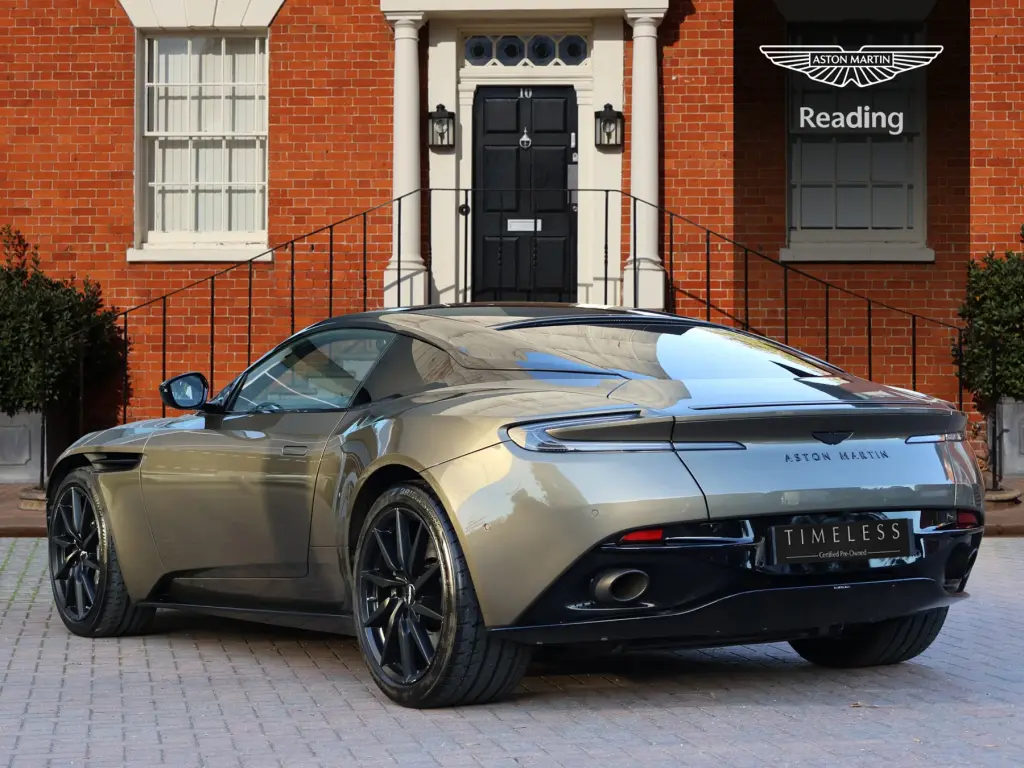 2022 DB11 V8 Coupe thumbnail vehicle image 1