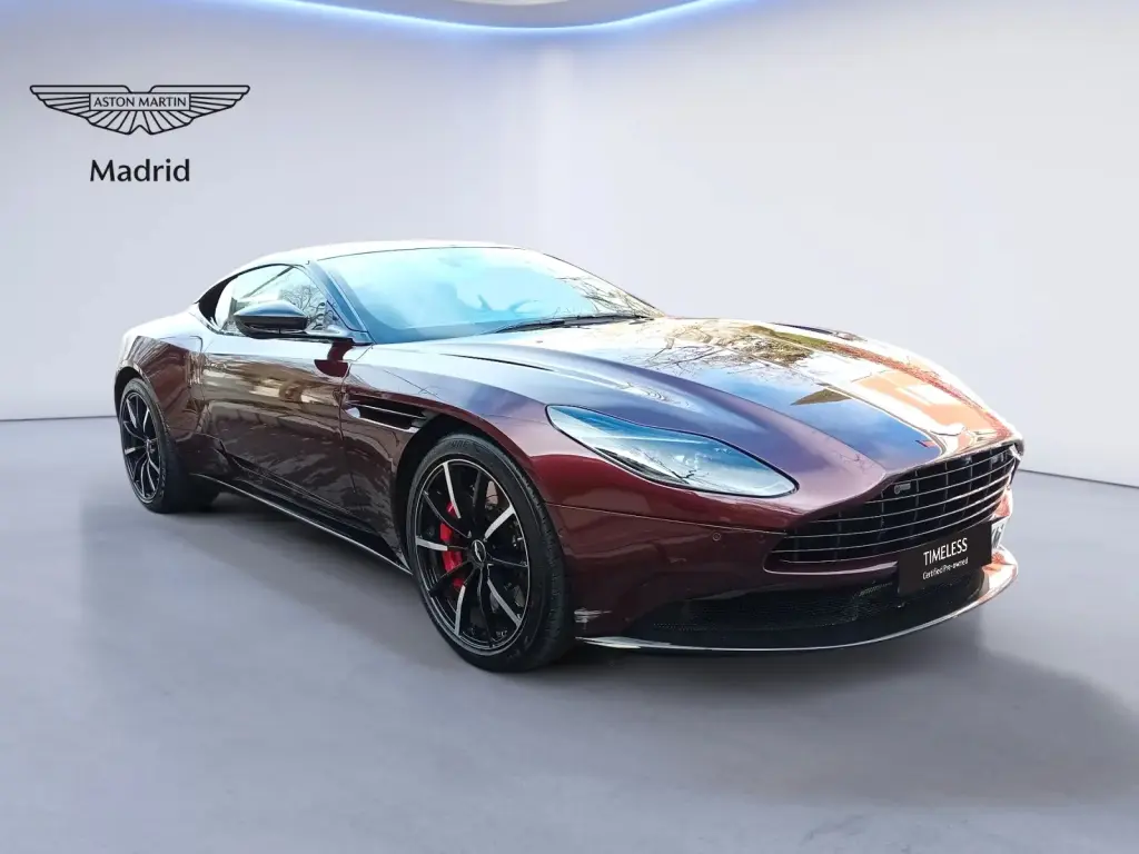 2022 DB11 V8 Coupe main vehicle image