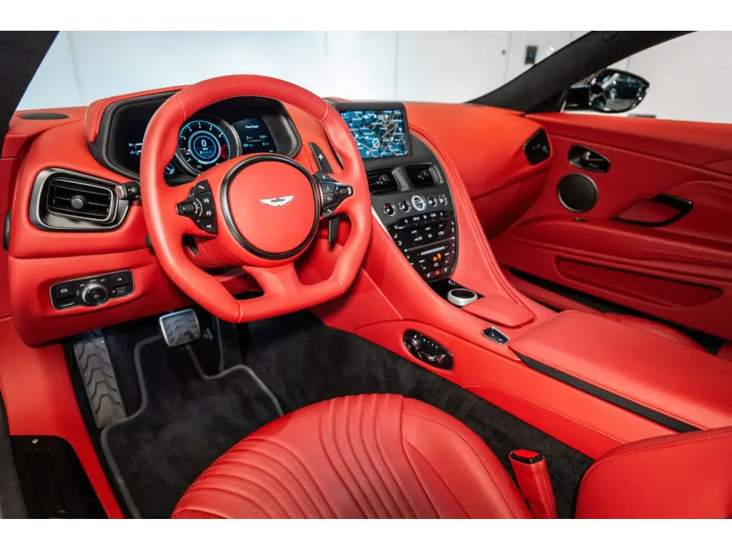 2023 DB11 V8 Coupe thumbnail vehicle image 2