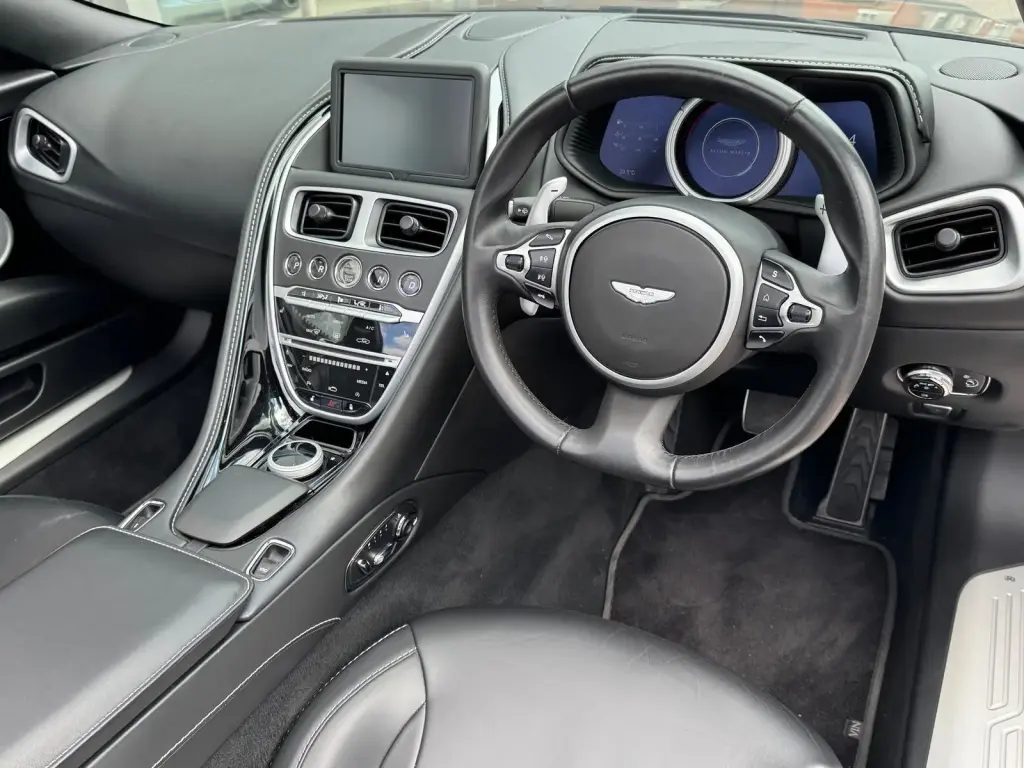 2019 DB11 V8 Volante thumbnail vehicle image 2
