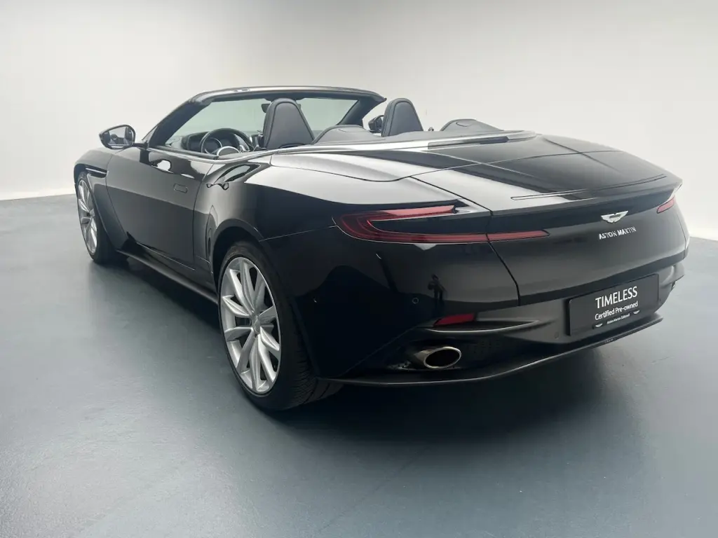 2019 DB11 V8 Volante thumbnail vehicle image 1