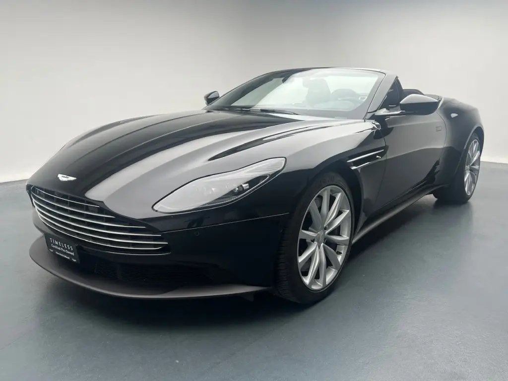 2019 DB11 V8 Volante main vehicle image