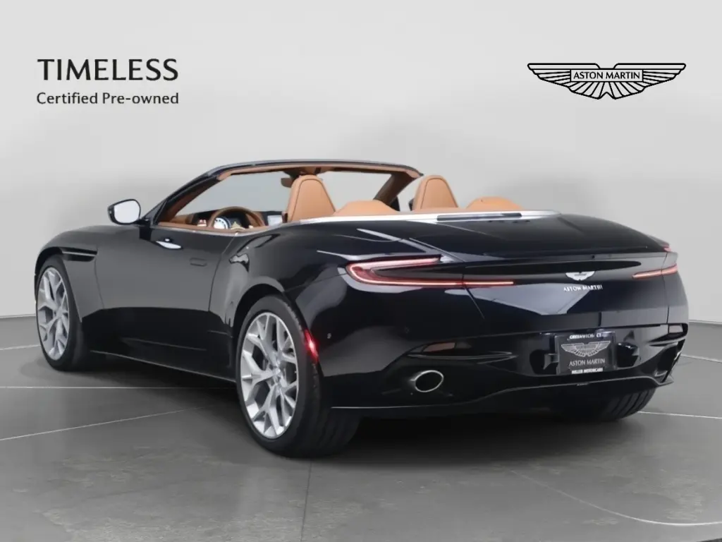 2019 DB11 V8 Volante thumbnail vehicle image 1