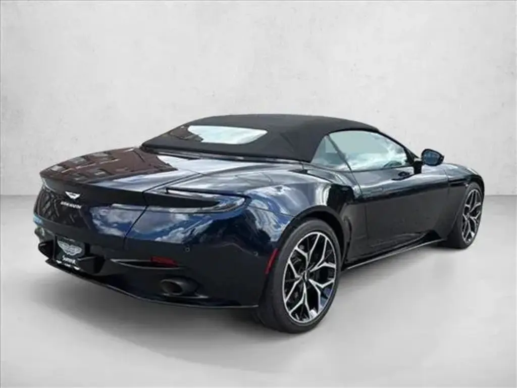 2019 DB11 V8 Volante thumbnail vehicle image 1