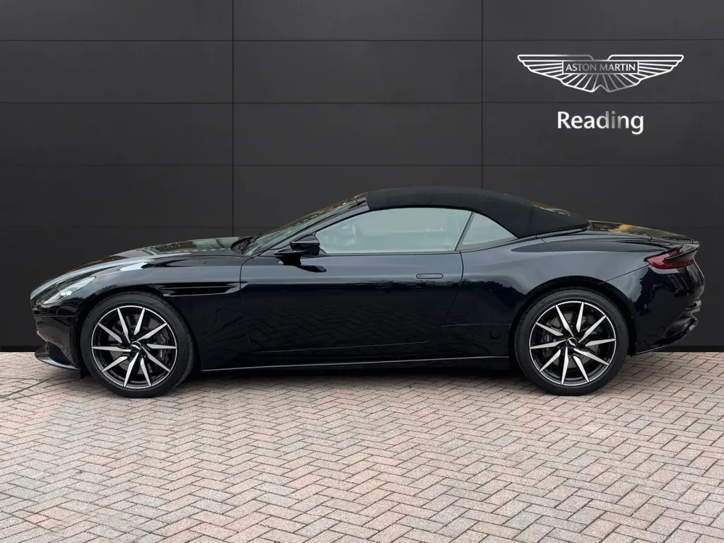 2020 DB11 V8 Volante thumbnail vehicle image 3
