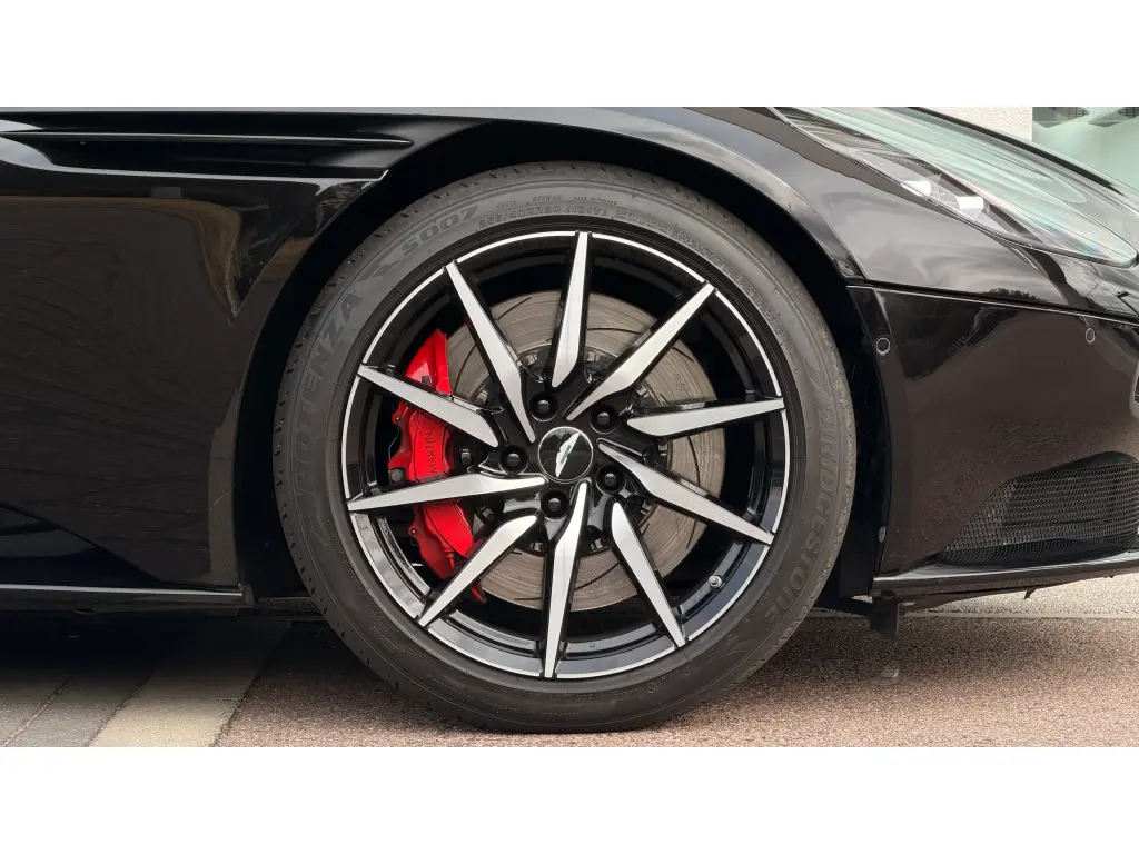 2020 DB11 V8 Volante thumbnail vehicle image 3