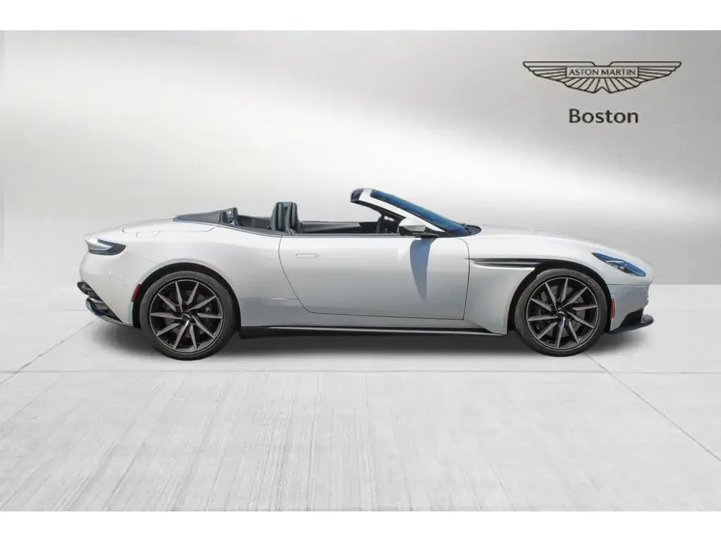 2020 DB11 V8 Volante thumbnail vehicle image 3