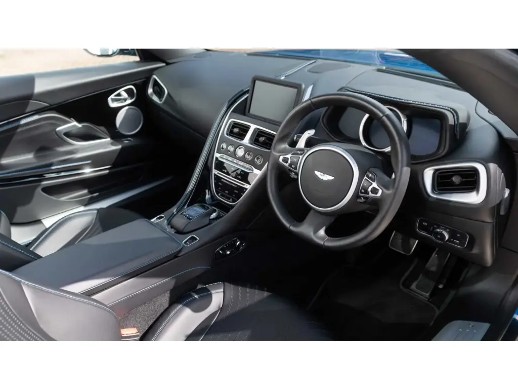 2021 DB11 V8 Volante thumbnail vehicle image 2
