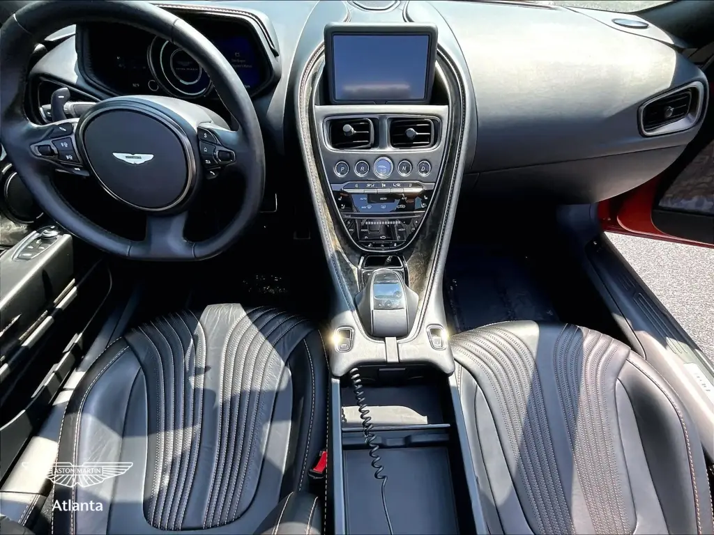 2021 DB11 V8 Volante thumbnail vehicle image 2