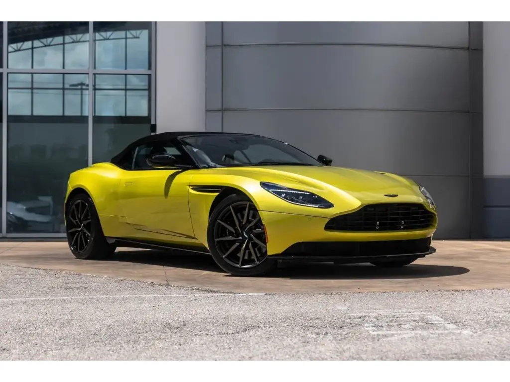 2022 DB11 V8 Volante main vehicle image