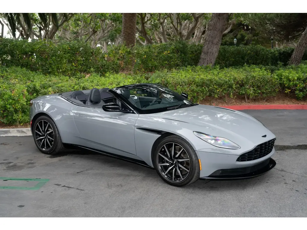 2022 DB11 V8 Volante main vehicle image