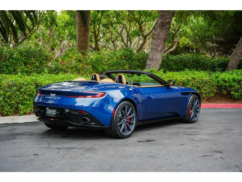 2023 DB11 V8 Volante thumbnail vehicle image 1