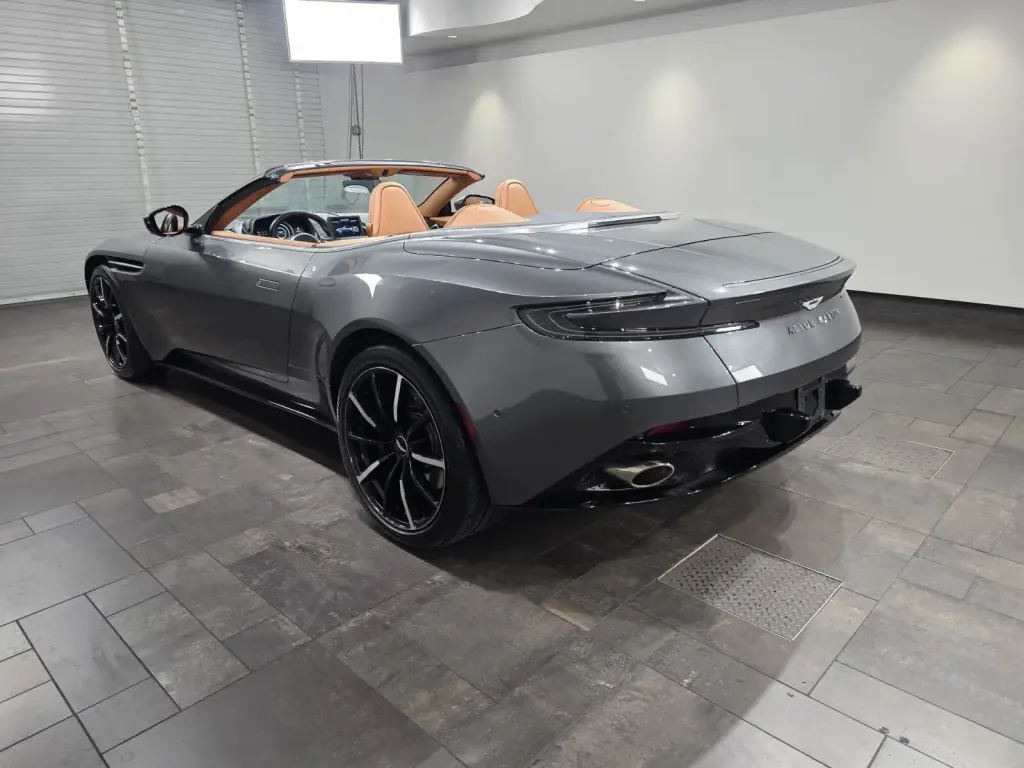 2023 DB11 V8 Volante thumbnail vehicle image 1