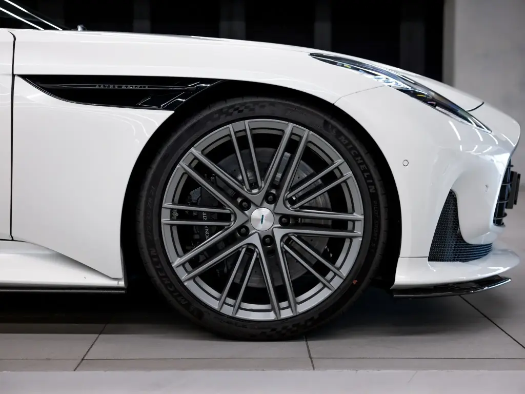 2024 DB12 V8 Coupe thumbnail vehicle image 3