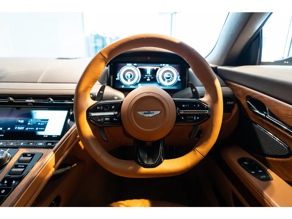 2024 DB12 V8 Coupe thumbnail vehicle image 2