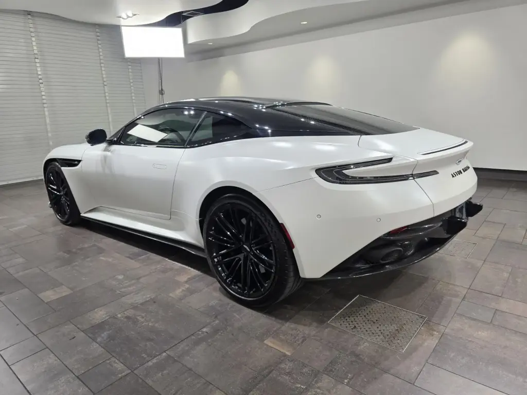 2024 DB12 V8 Coupe thumbnail vehicle image 1