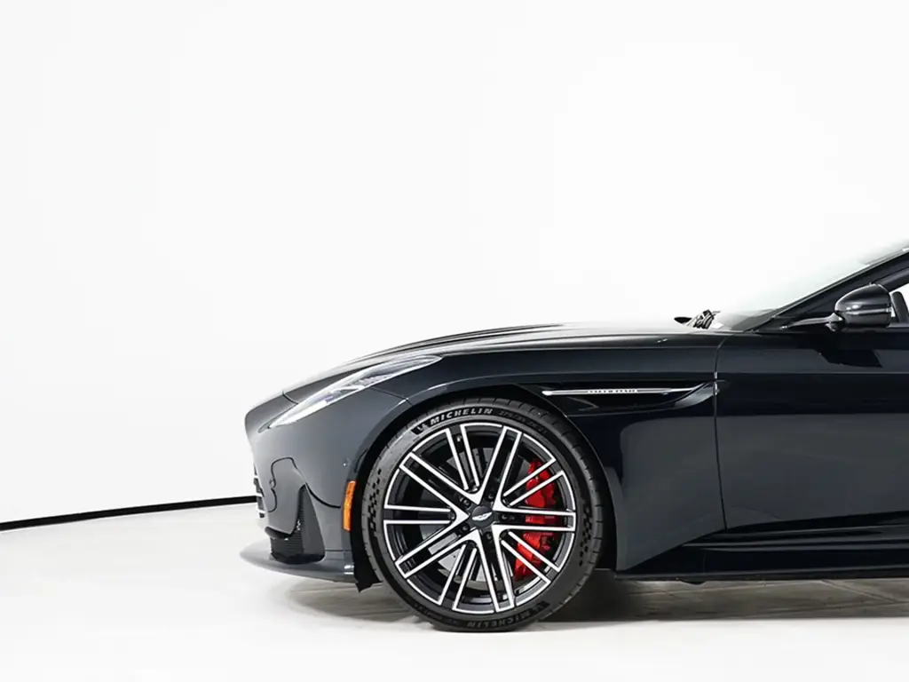 2024 DB12 V8 Coupe thumbnail vehicle image 3