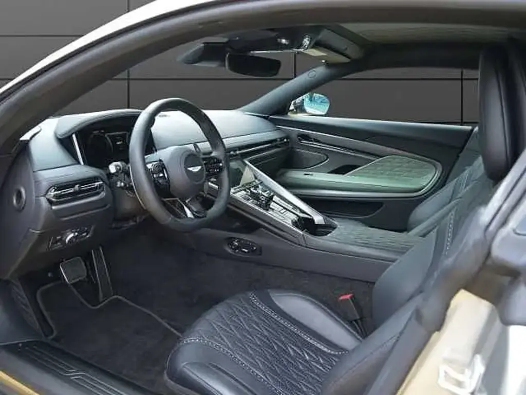 2024 DB12 V8 Coupe thumbnail vehicle image 2