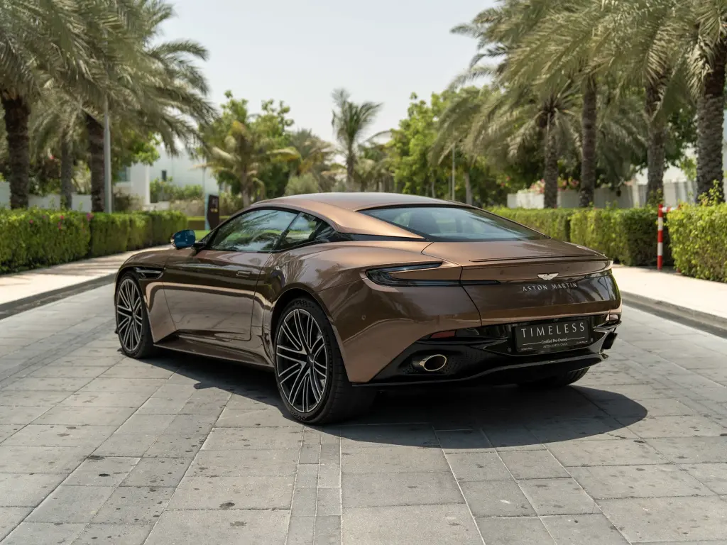 2024 DB12 V8 Coupe thumbnail vehicle image 1